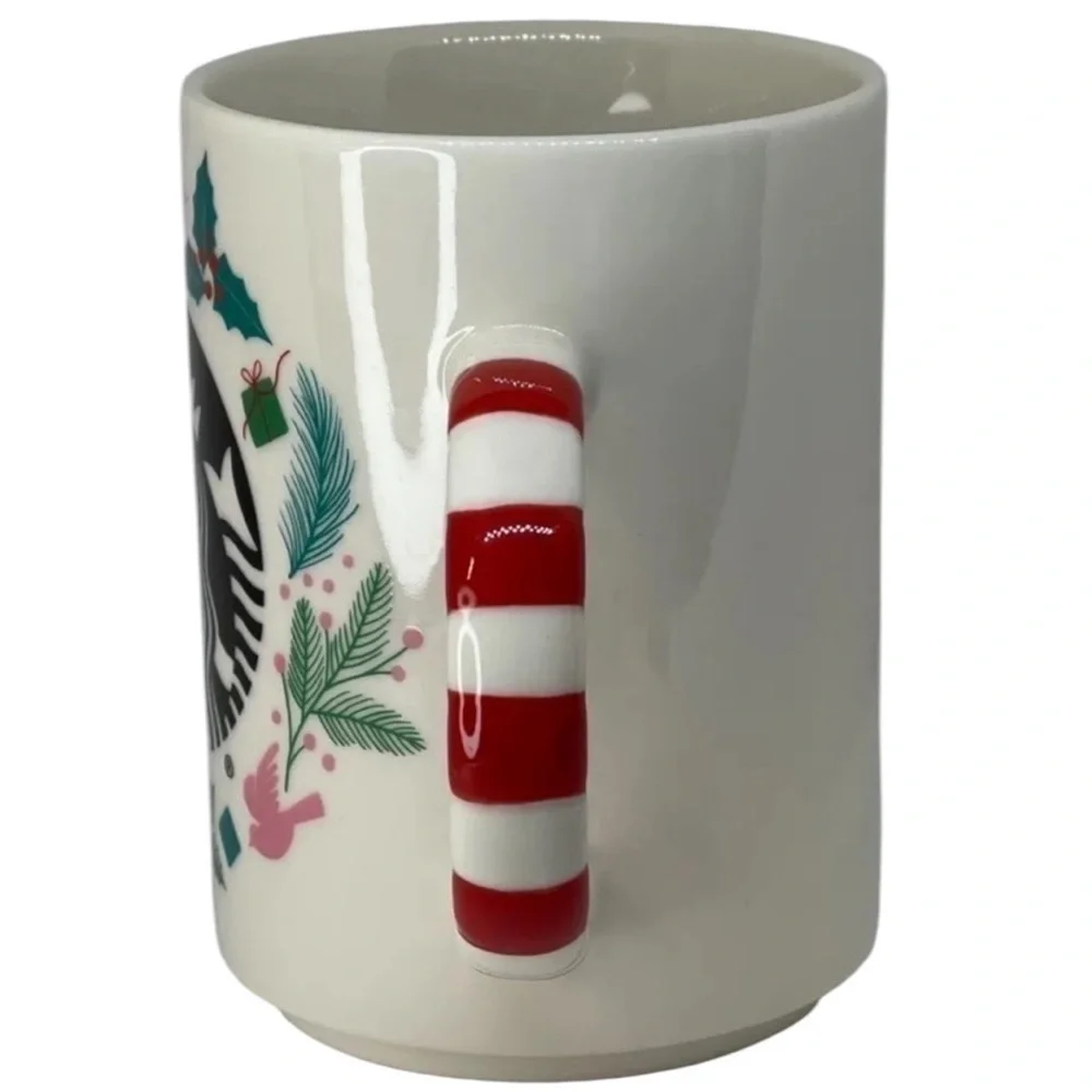 STARBUCKS 2018 HOLIDAY COLLECTION HOLIDAY WREATH AND CANDY CAN CERAMIC MUG